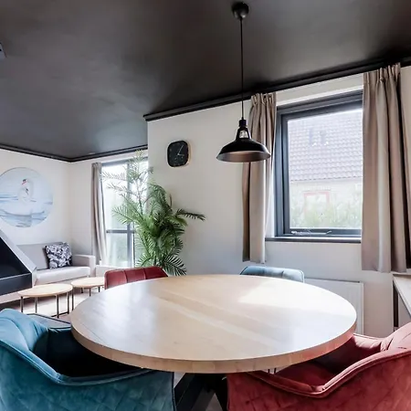 펜션 4 - Persoons Wellness Badhuys 13 Ewijk