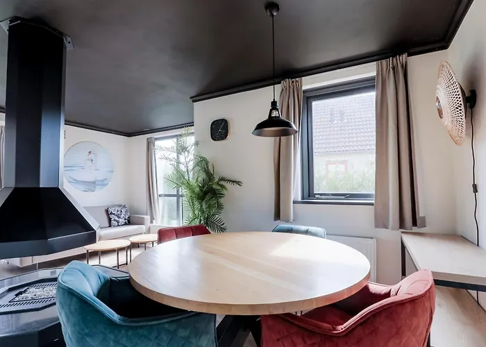 펜션 4 - Persoons Wellness Badhuys 13 Ewijk